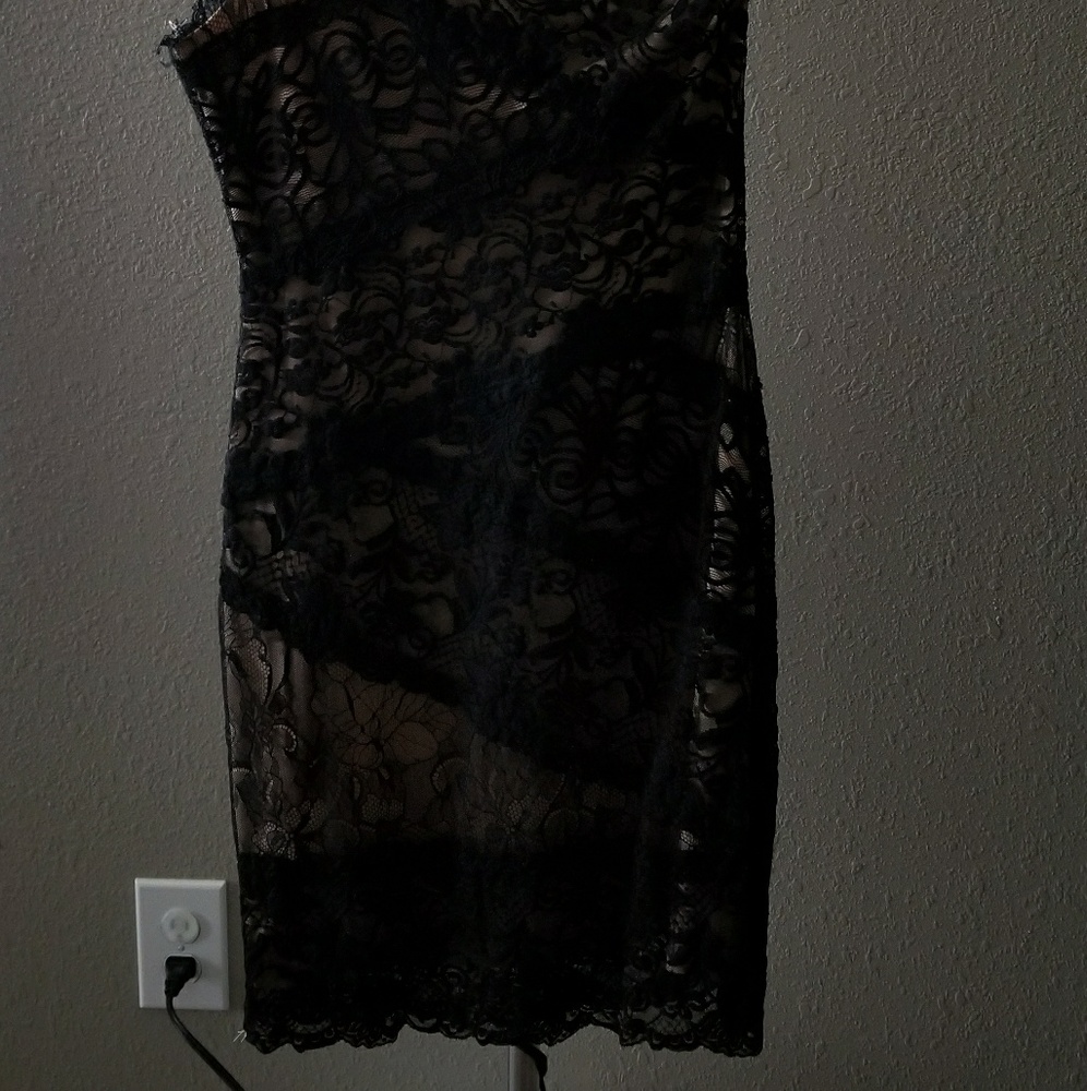 bebe dress - Picture 5 of 5